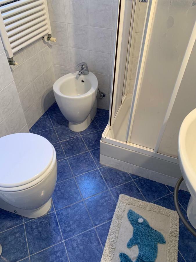 La Casa Di Via Musso Apartment Ноли Екстериор снимка